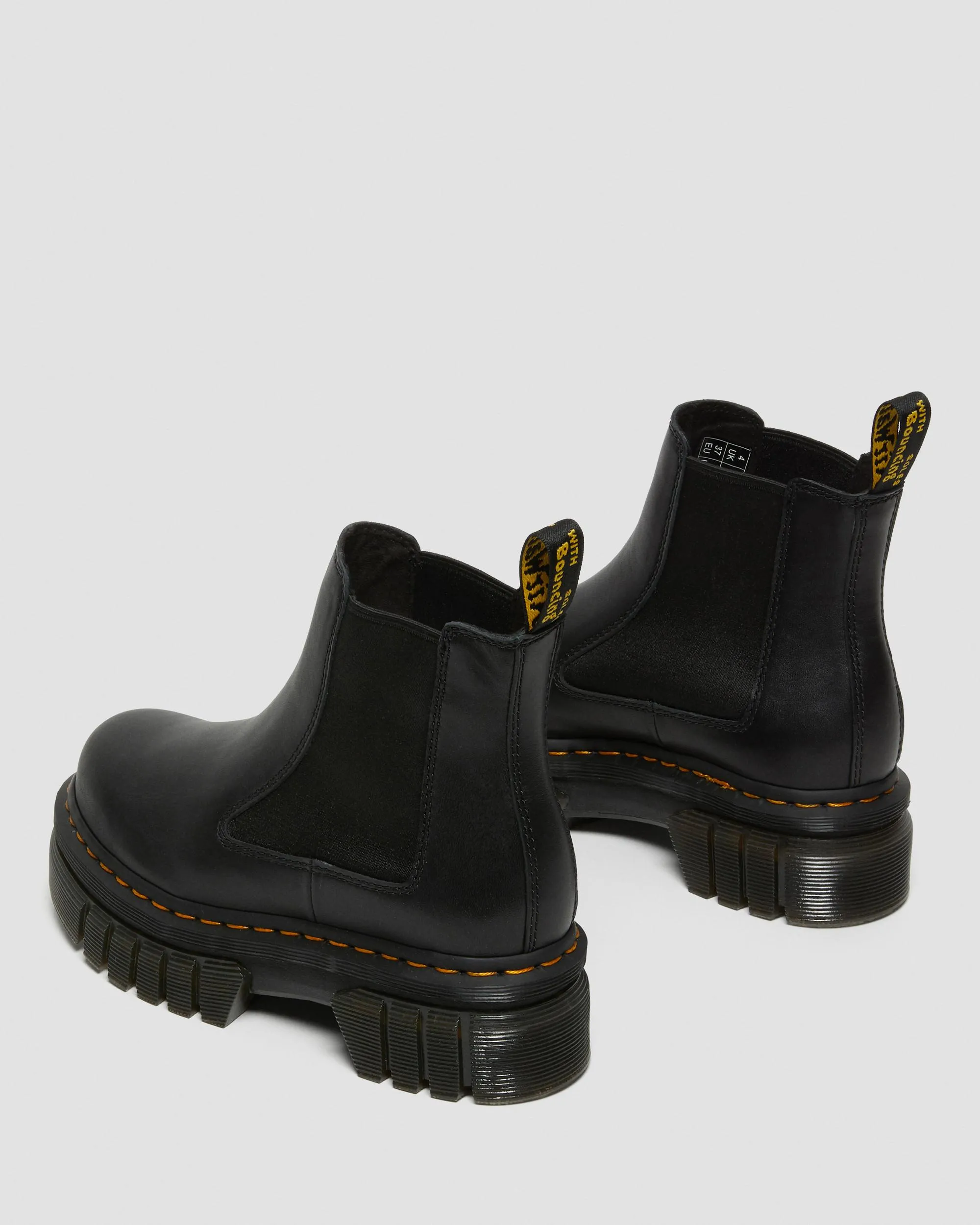 Boots Dr. Martens Audrick Chelsea Boot, black