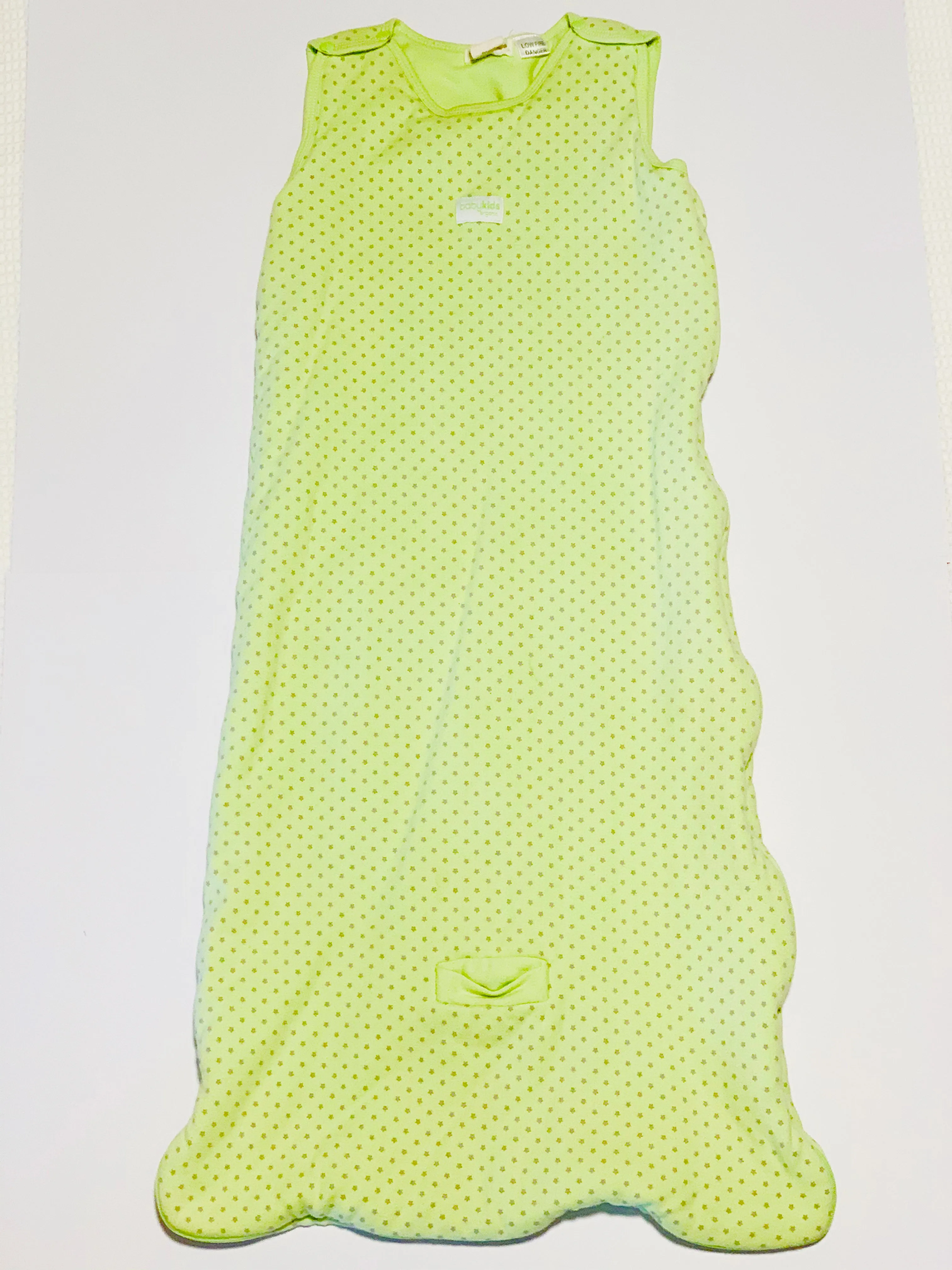 Green stars 2.0 tog sleeping bag - size 2 years