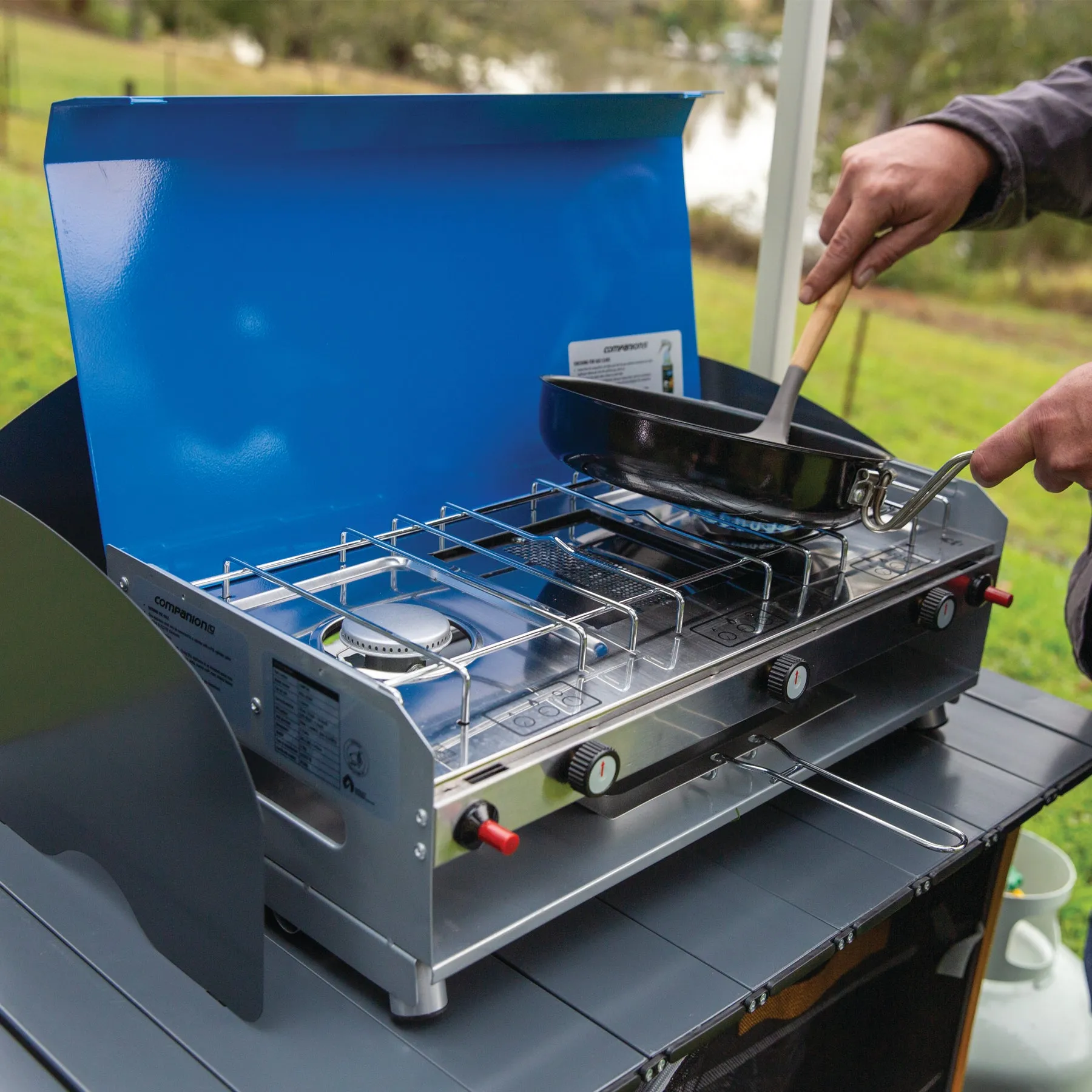 RV 2 Burner Regulated Stove & Grill